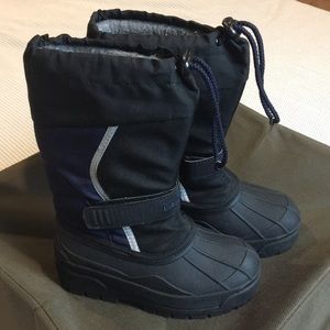 L. L. Bean Kid’s 12 Winter Boots